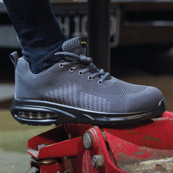 Max Steel Safety Trainer - Grey