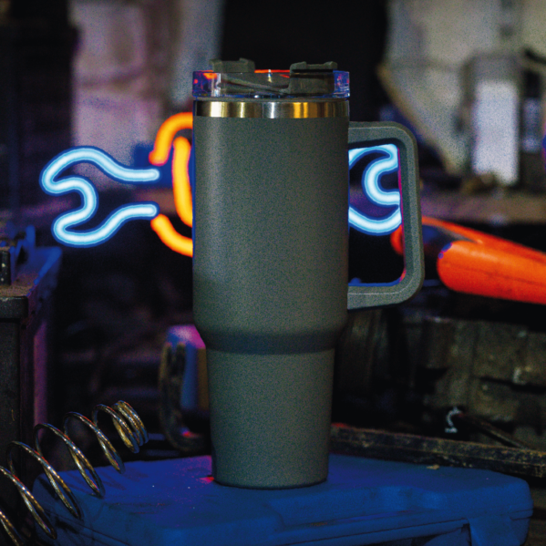 The Manly Cup 40oz