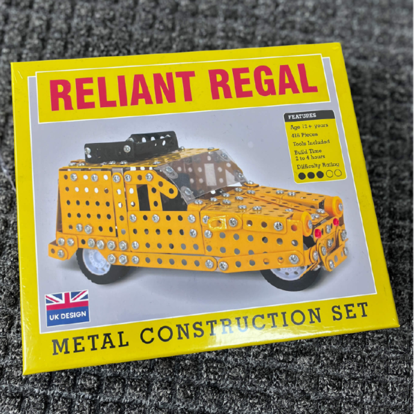 Reliant Regal Construction Set