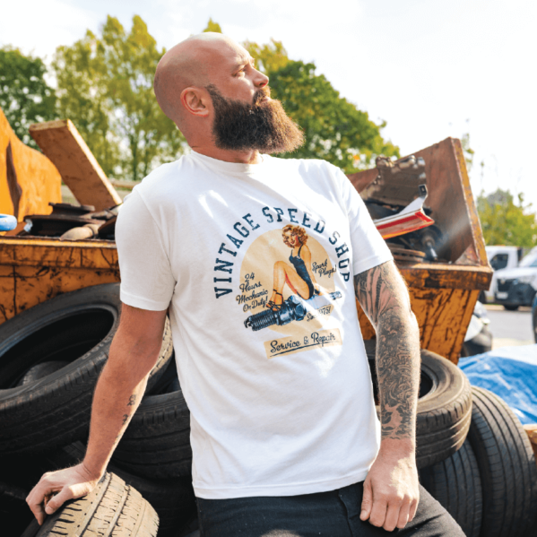 Classic Vintage Pin-up Tee in Bone