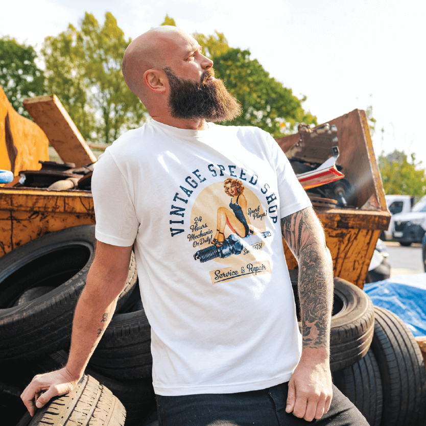 Classic Vintage Pin-up Tee in Bone